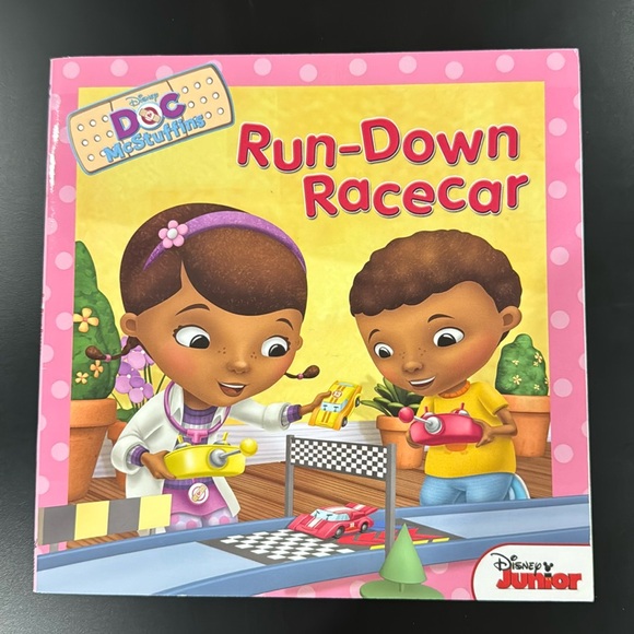 Doc McStuffins: Run-Down Racecar - Softcover Children’s Book - Picture 1 of 6